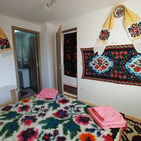 Casa Pintea De Sub Coasta